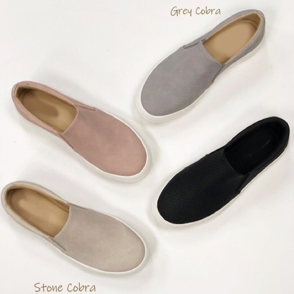 Soda Hike Black Faux Suede Fashion Slip On Platform Sneaker - Picture 7 of 8